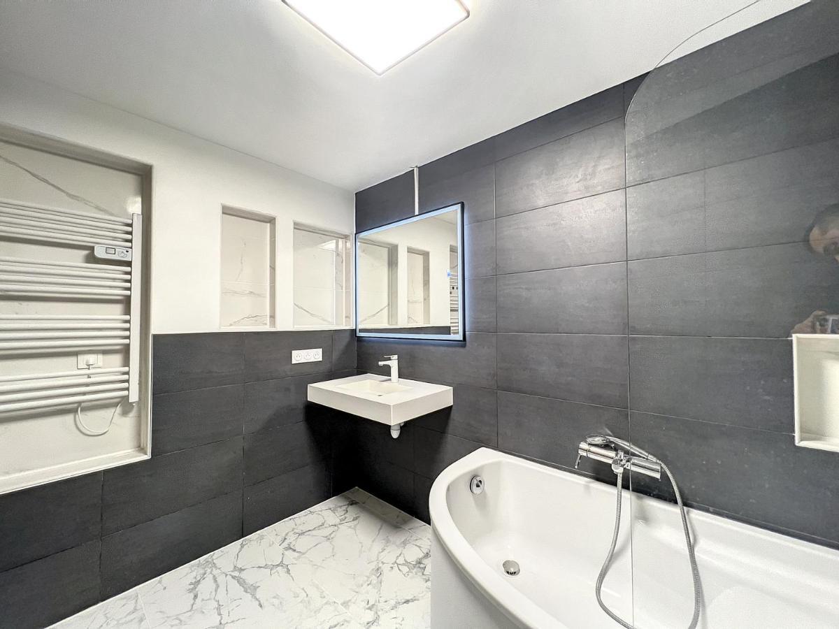 Eros Appartement Agde Buitenkant foto